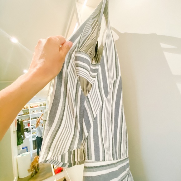 Cute 3/4 length Intermix summer jumpsuit! - Picture 6 of 6